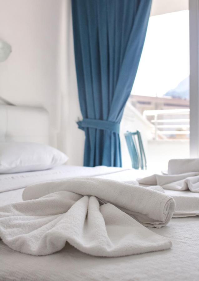 Navy Hotel İçmeler Ngoại thất bức ảnh