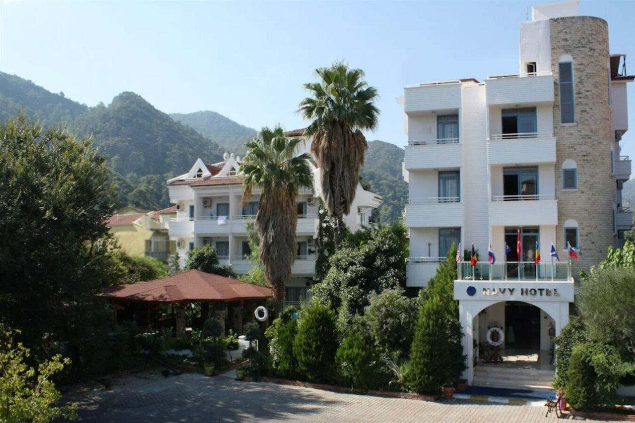 Navy Hotel İçmeler Ngoại thất bức ảnh