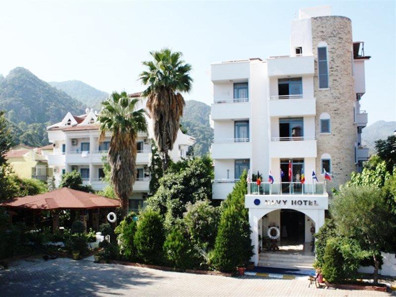 Navy Hotel İçmeler Ngoại thất bức ảnh