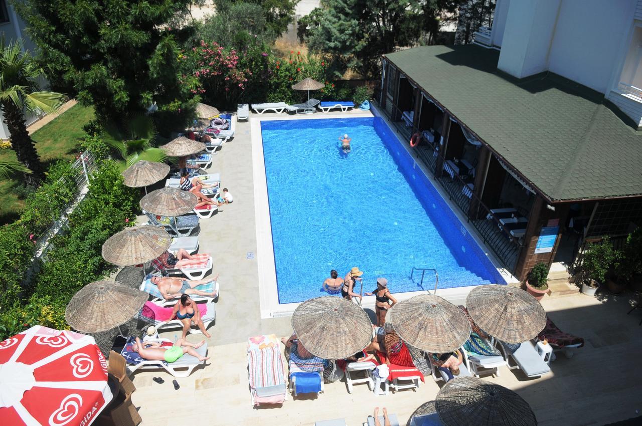 Navy Hotel İçmeler Ngoại thất bức ảnh