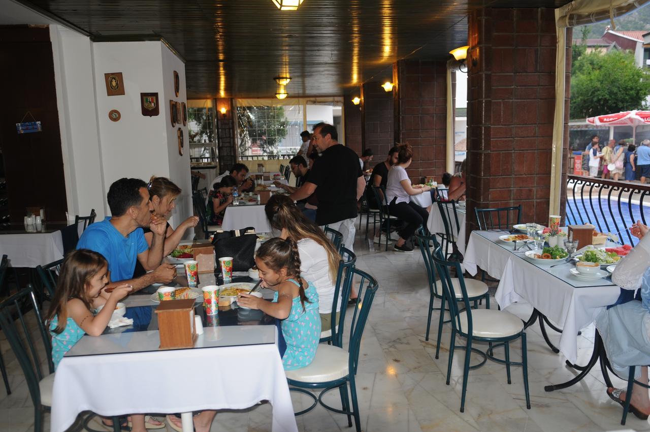 Navy Hotel İçmeler Ngoại thất bức ảnh