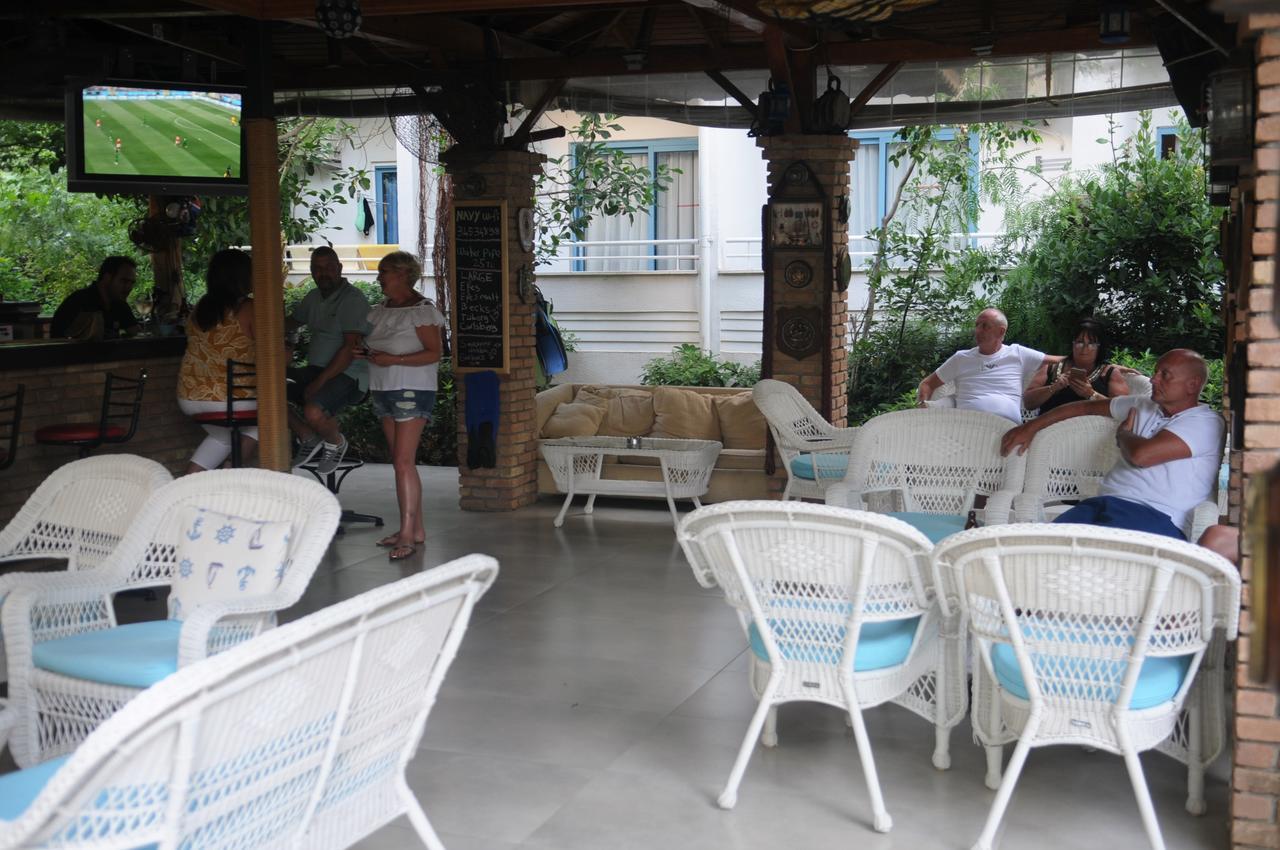 Navy Hotel İçmeler Ngoại thất bức ảnh